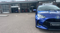 Toyota Yaris 1.5 Hybrid Design 5dr CVT Hybrid Hatchback